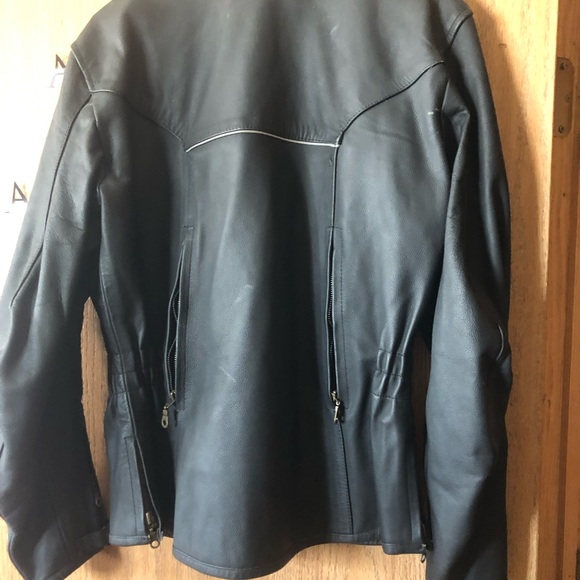Ladies leather riding jacket - Picture 2 of 3